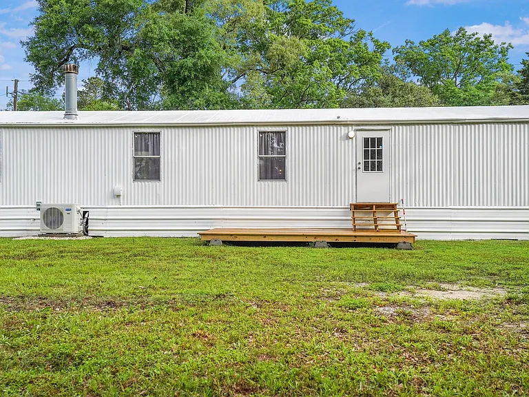 21950 Caney Dr — Photo 27