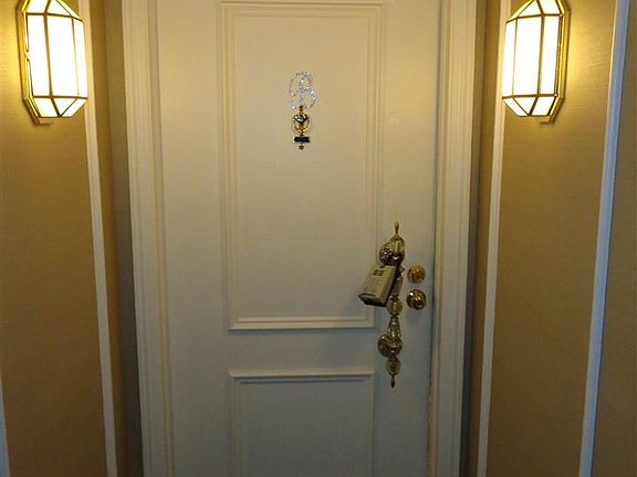 5th image of 125 E Glen Ave APT 117B