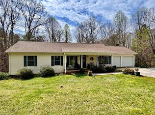 200 Short Street Dr, Wilkesboro, NC 28697