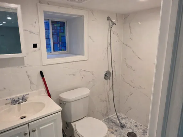 220 Brighton Beach Ave #8, Brooklyn, NY 11235