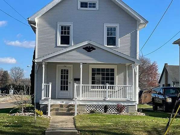 134 Park St NW, Navarre, OH 44662