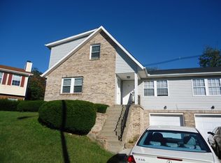 413 Backhand Ct #A-B, Lexington, KY 40517