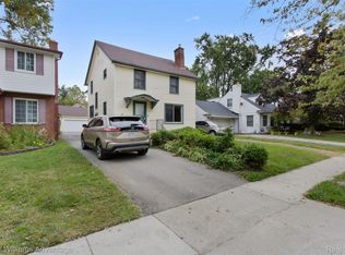 16718 Sunderland Rd, Detroit, MI 48219