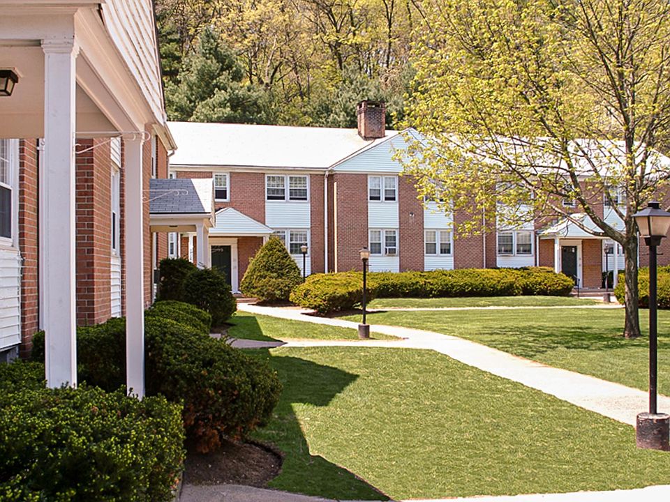 971 Hopmeadow St, Simsbury, CT 06070 Zillow