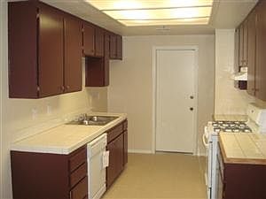 1st image of 66695 Ironwood Dr APT B