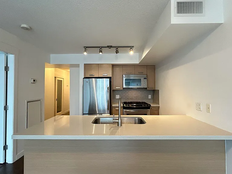 8033 Saba Rd #607 — Photo 8