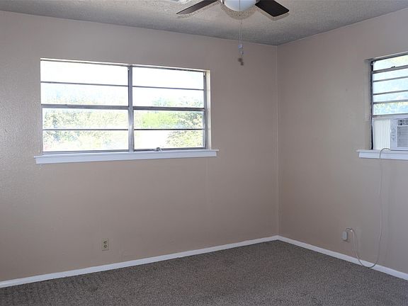 3rd image of 600 E Johnson St #600