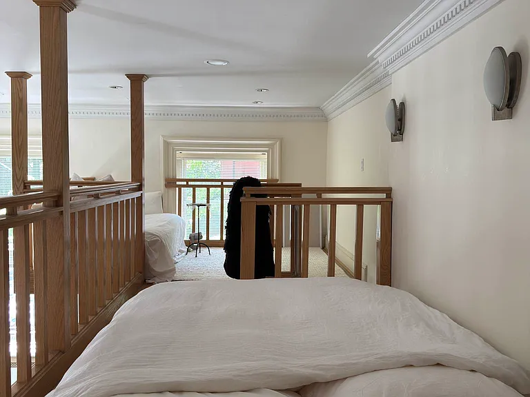 236 Henry St #4 — Photo 9