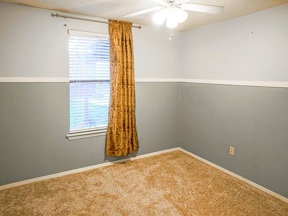5th image of 6701 Campfire Ln NW