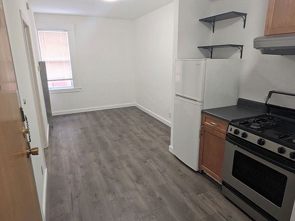5th image of 4 Beckett St APT 11