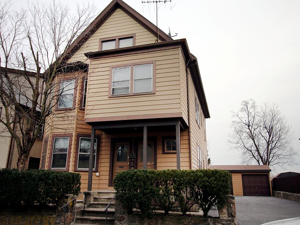 124 Pelham Street