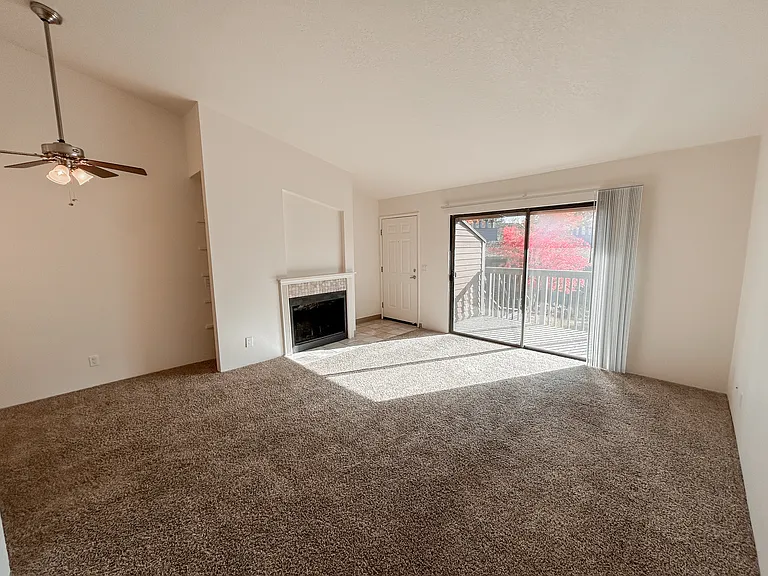 Stone Creek Apartments Beaverton — Photo 104