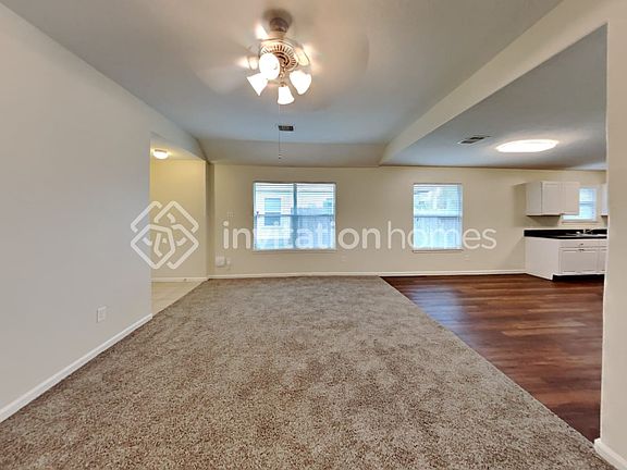 5th image of 8619 Doskocil Dr