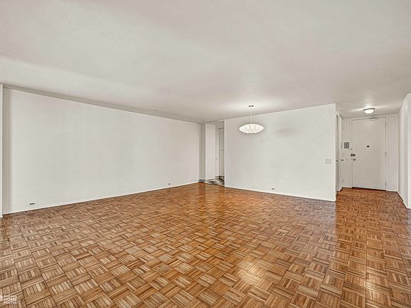3rd image of 900 N Lake Shore Dr APT 1103