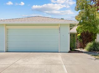 8074 Squirewood Ct, Sacramento, CA 95828