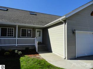 2806 Weatherwood St, Mount Pleasant, MI 48858