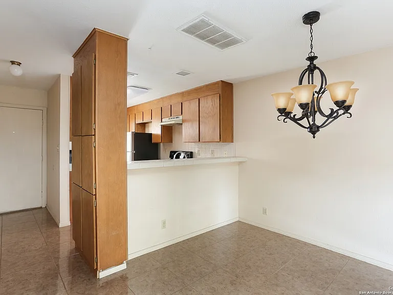 11815 Vance Jackson Rd #1-2404 — Photo 12