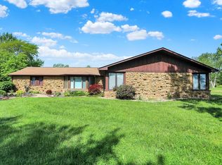 5272 N Graham Rd, Whiteland, IN 46184