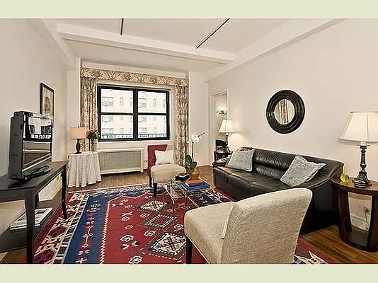 Sold by Stribling | media 14