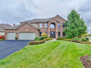 3716 Junebreeze Ln, Naperville, IL 60564