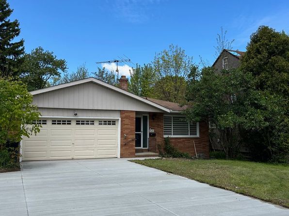 1620 Brainard Rd