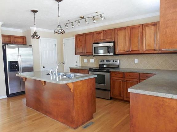 4th image of 1157 Arailia Dr