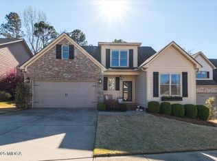 373 Carillon Ln, Macon, GA 31210