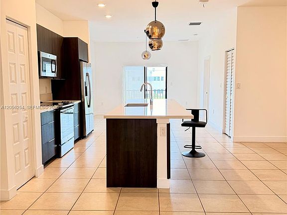 3rd image of 7819 NW 104th Ave APT 22