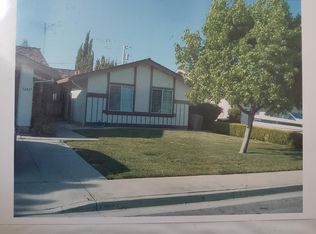 22429 Walnut Cir N, Cupertino, CA 95014