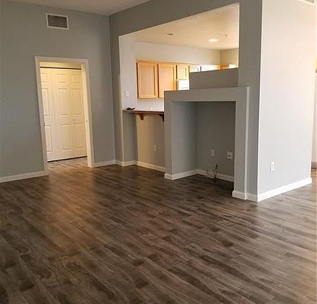 3rd image of 35 E Agate Ave Unit 303