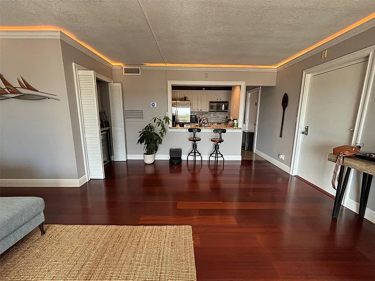 900 River Reach Dr #521 — Photo 10
