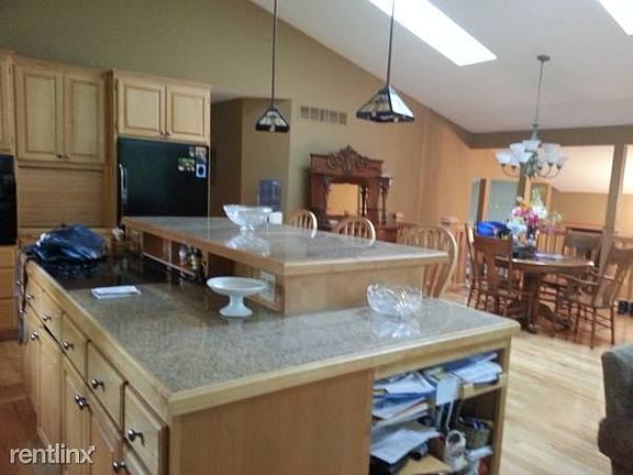 00000_3k7nJIDGcKo_600x450