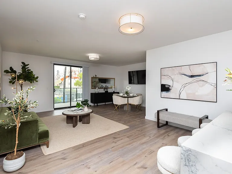 1507 Hi Point St — Photo 4