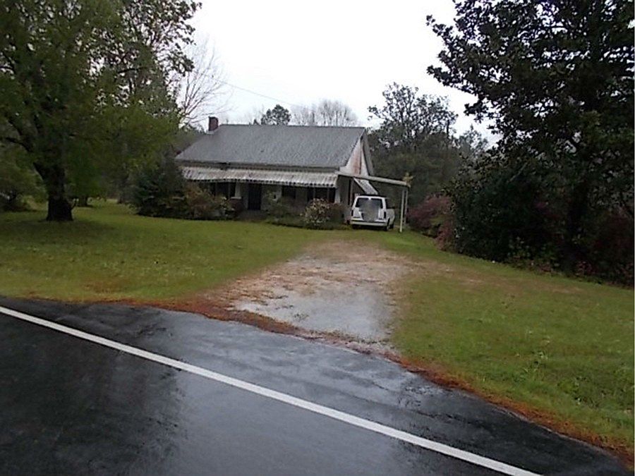 2nd image of 1374 Old Highway 35 N
