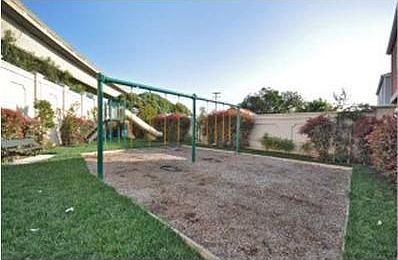 2nd image of 799 Bonita Pl