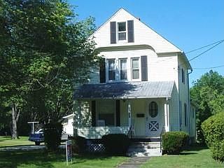 2nd image of 2917 Columbus Ave