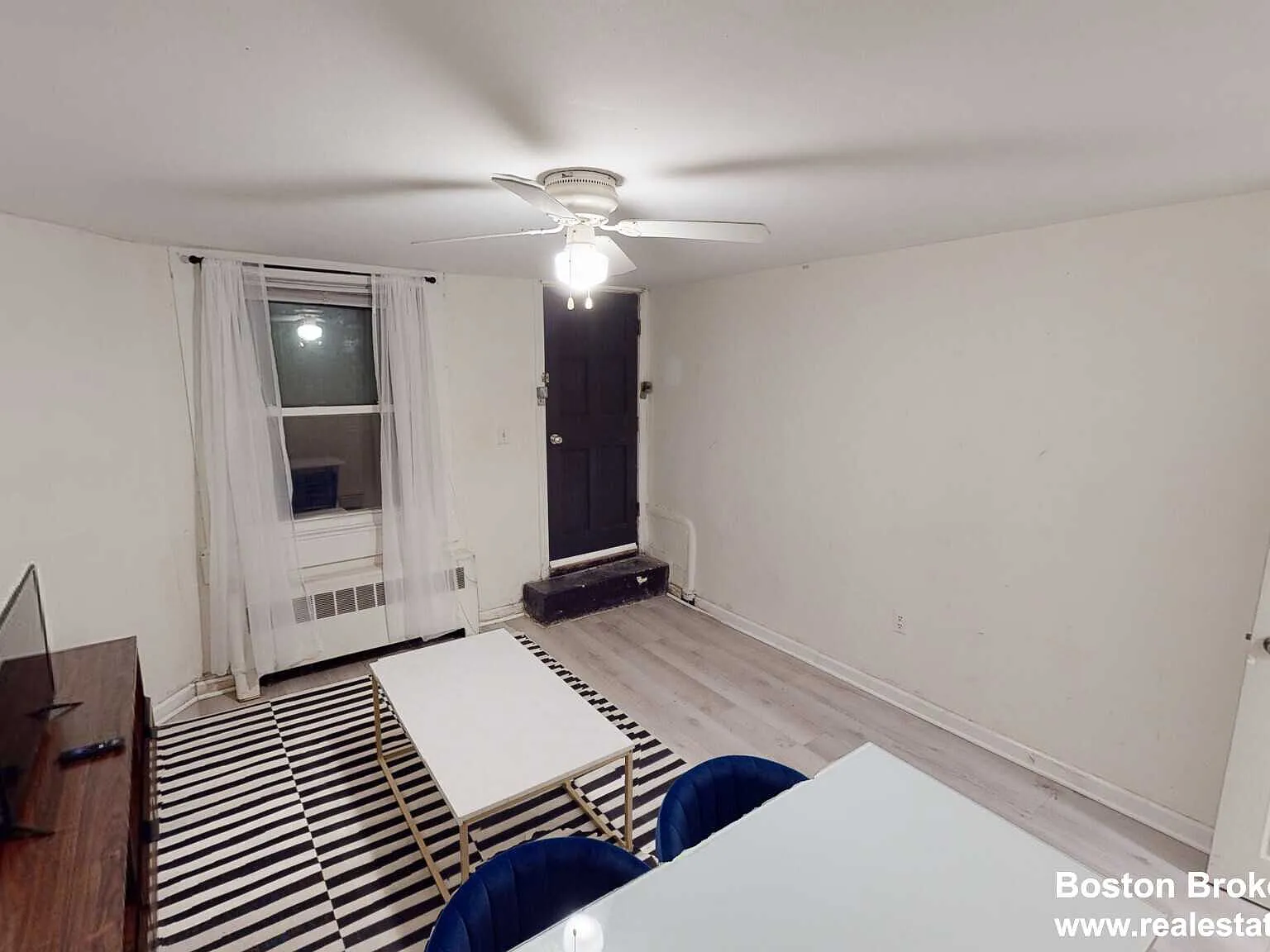 4 bed, $6,600 — Photo 3