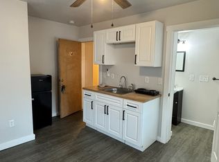 671 E Court St #14, Marion, NC 28752