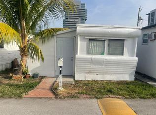 33 Palm Ave, Hallandale Beach, FL 33009