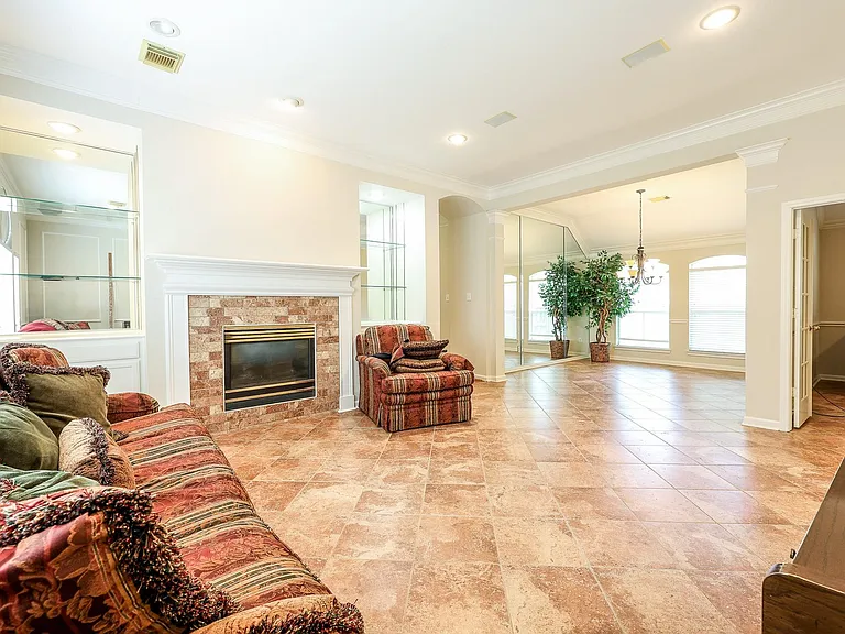 1723 Teal Brook Ln — Photo 7
