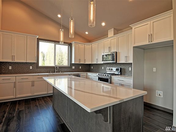 2nd image of 7415 89th Ave SE