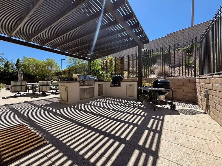 81 Navarra Canyon Ct — Photo 53