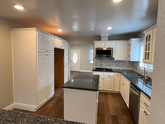 2nd image of 16621 Patronella Ave