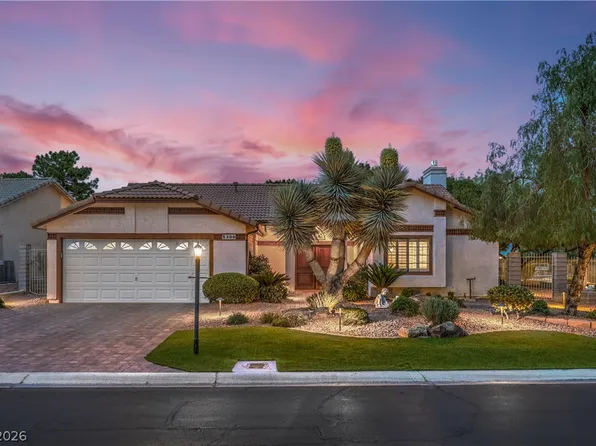 5300 Singing Hills Dr, Las Vegas, NV 89130