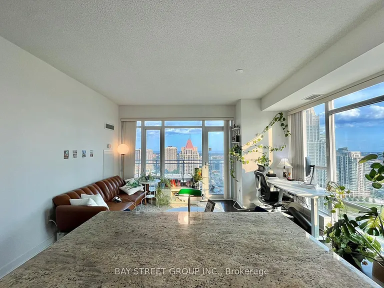 360 Square One Dr #2905 — Photo 8