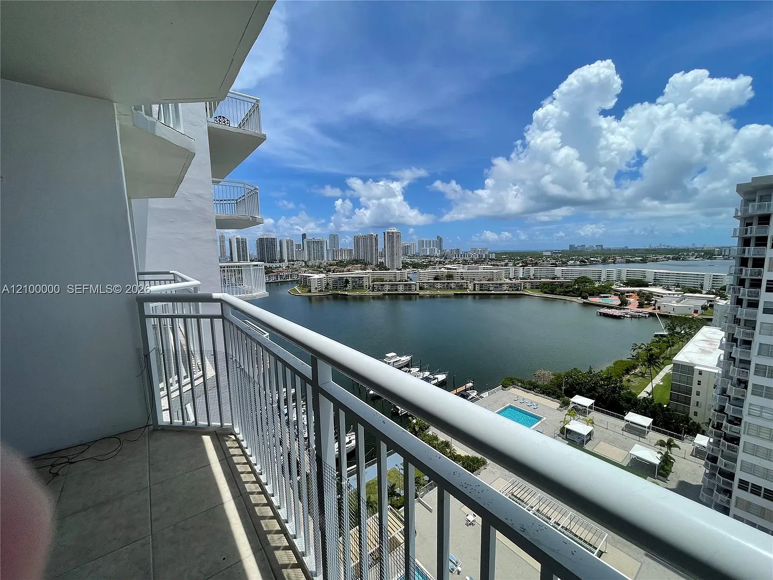 Del Prado Marina — Photo 4