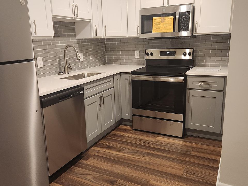 64 Goldthwaite Rd Worcester, MA Zillow Apartments for Rent in Worcester