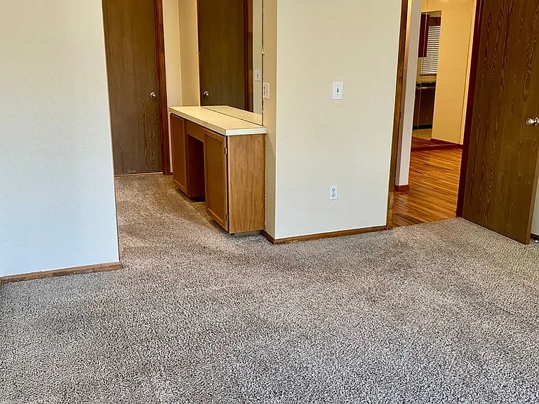 1111 S Garrison St #104 — Photo 11