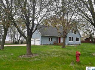 310 1st Ave NE, Trimont, MN 56176