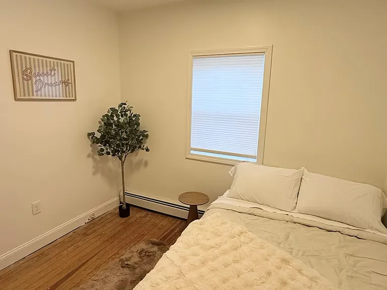 498 Academy Ave #3 — Photo 5